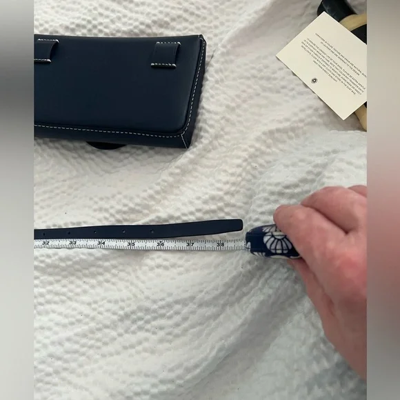 Tory Burch navy blue belt bag - Picture 4 of 16